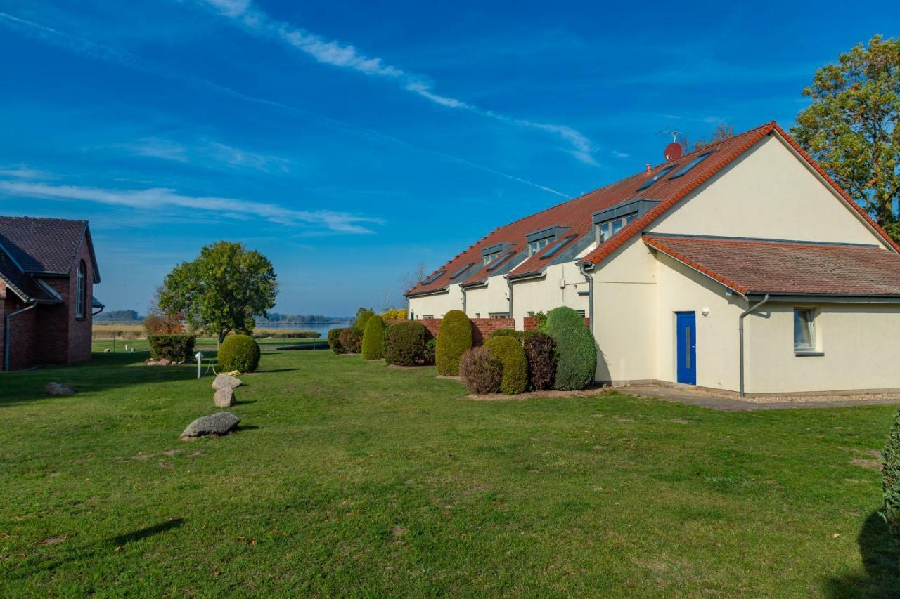 Ferienwohnung Leuchtturm Dewichow Bagian luar foto